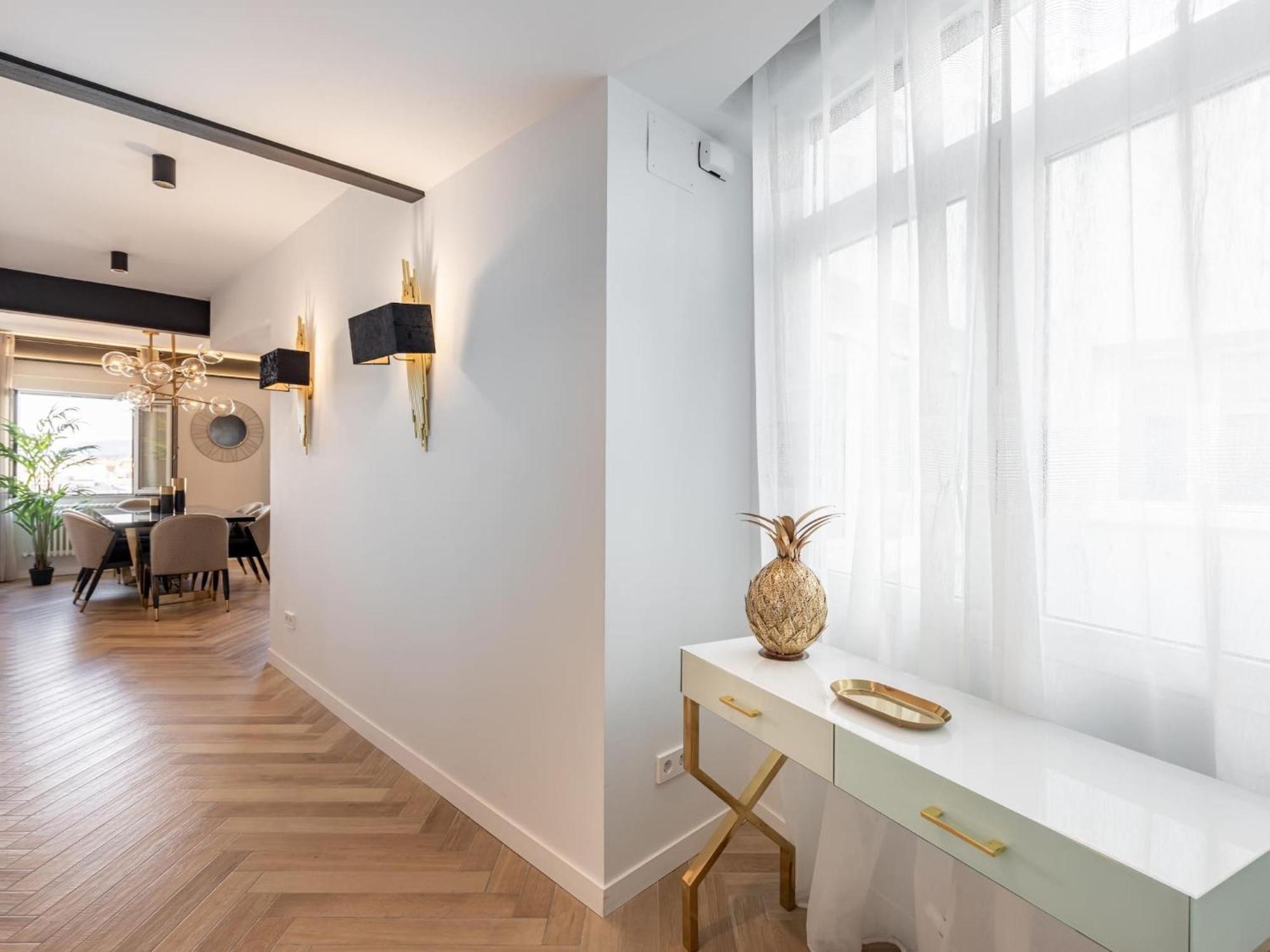 グラナダLuxury Alhambra Penthouse Collection Gran Viaアパートメント エクステリア 写真