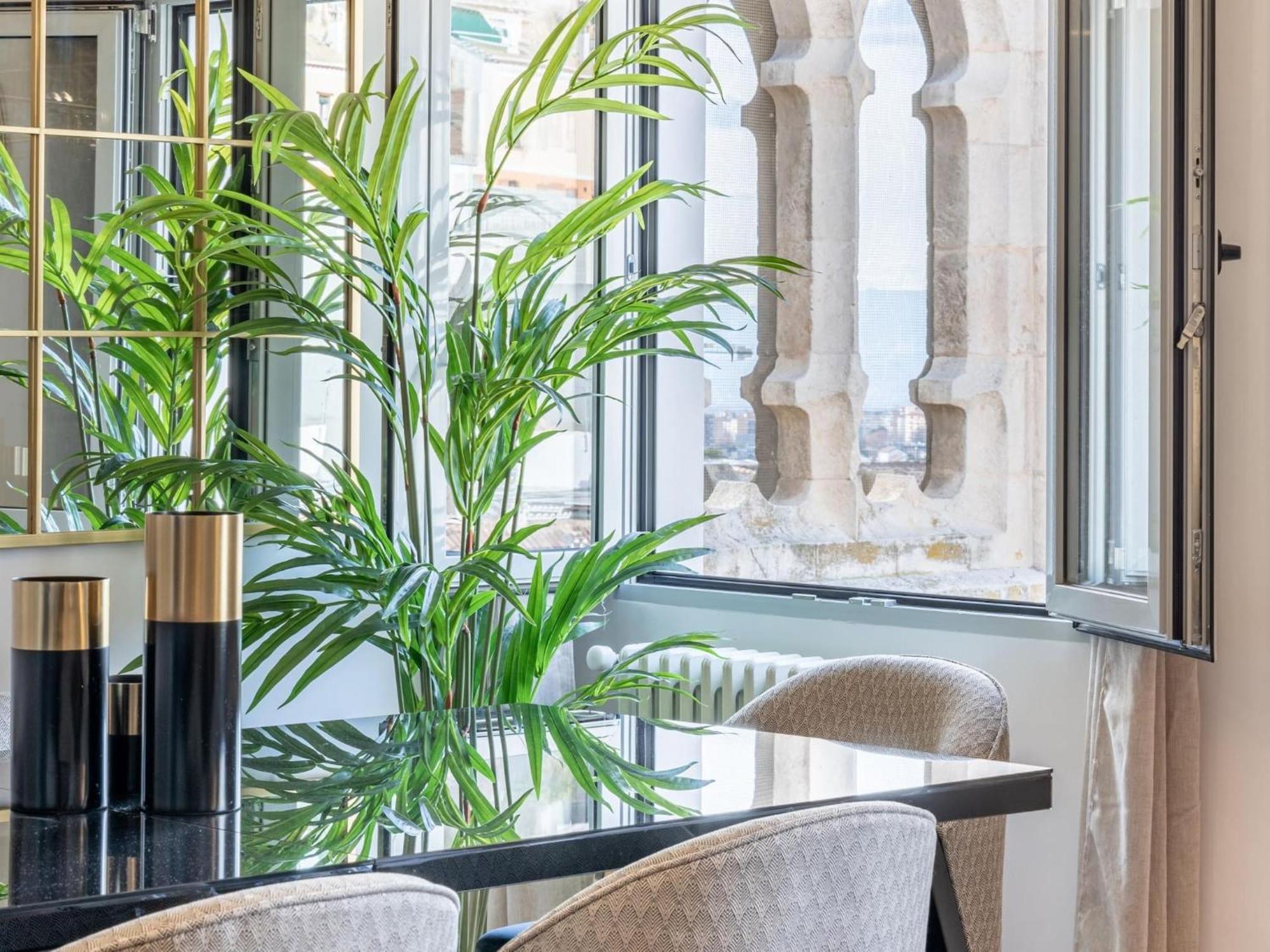 グラナダLuxury Alhambra Penthouse Collection Gran Viaアパートメント エクステリア 写真