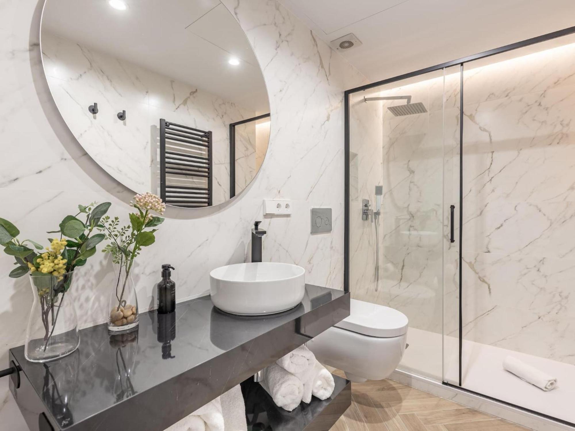 グラナダLuxury Alhambra Penthouse Collection Gran Viaアパートメント エクステリア 写真