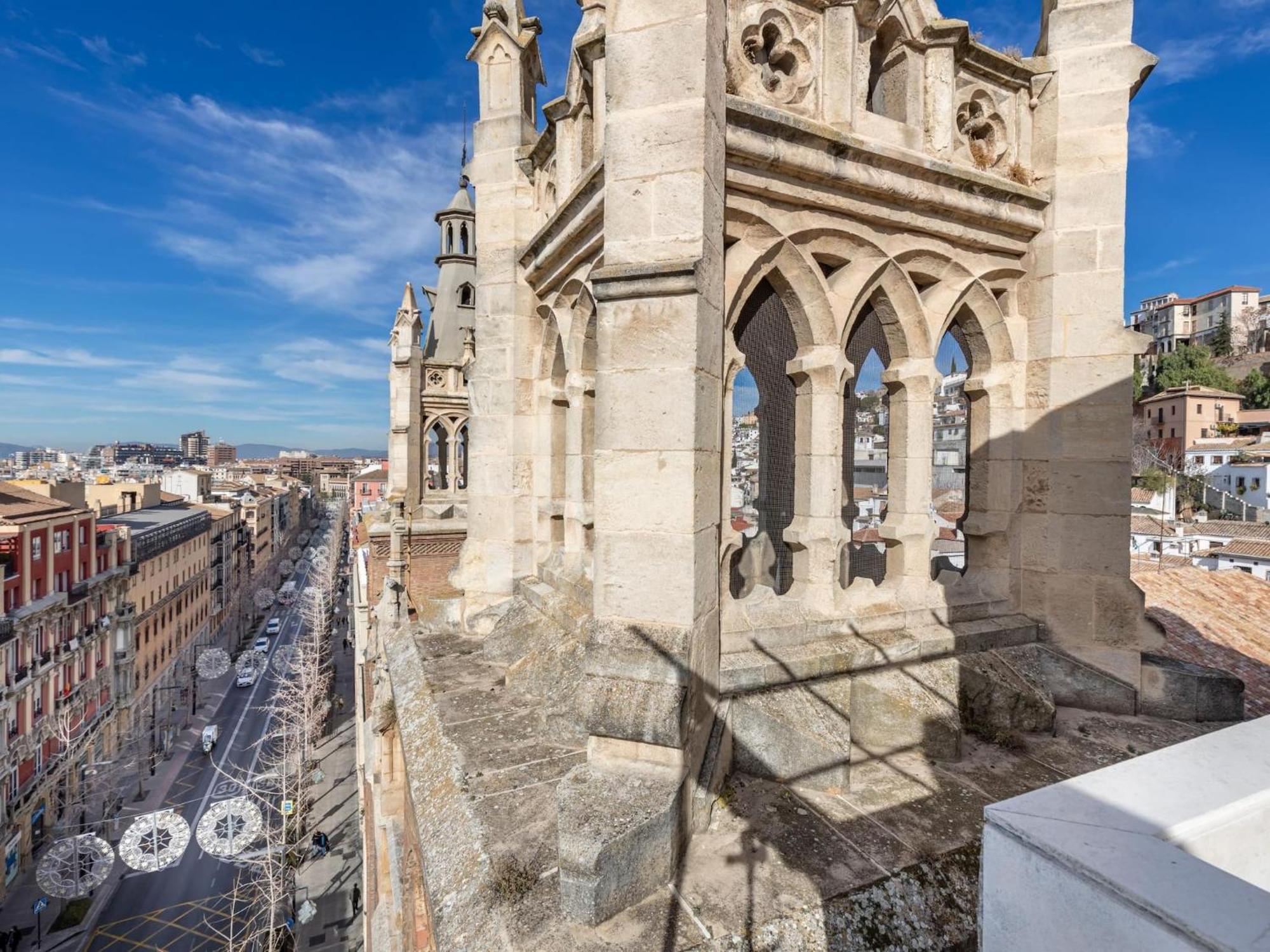 グラナダLuxury Alhambra Penthouse Collection Gran Viaアパートメント エクステリア 写真