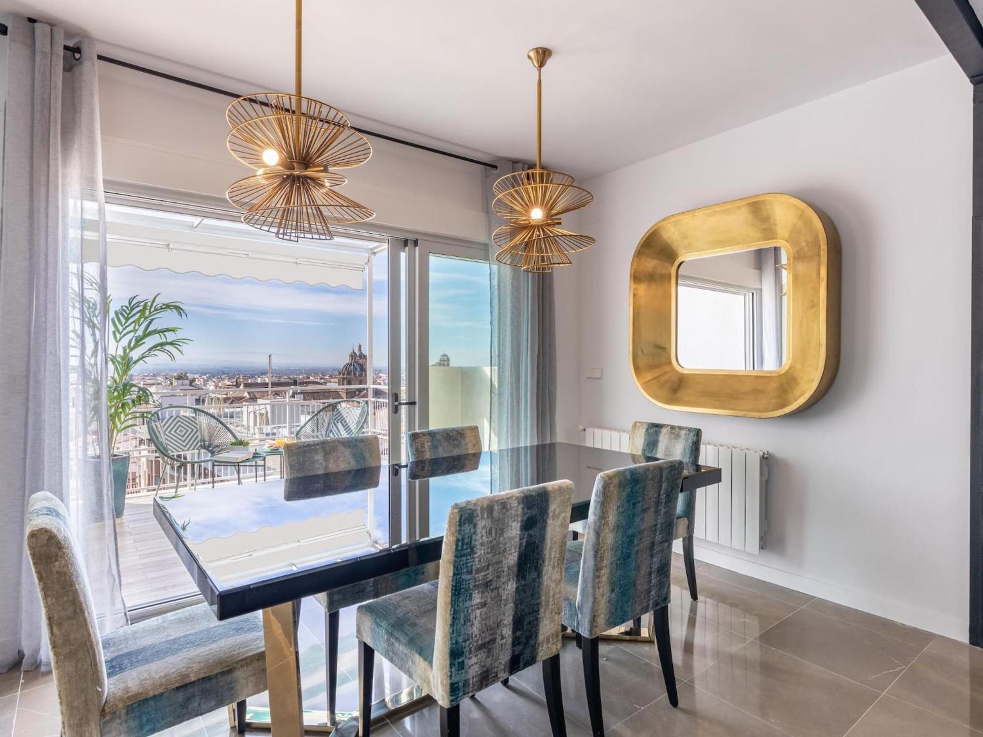 グラナダLuxury Alhambra Penthouse Collection Gran Viaアパートメント エクステリア 写真