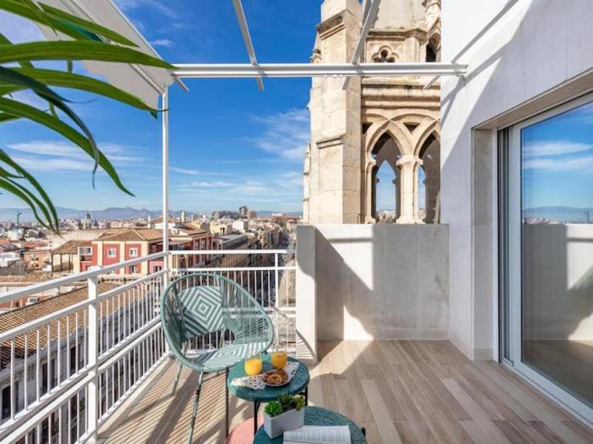 グラナダLuxury Alhambra Penthouse Collection Gran Viaアパートメント エクステリア 写真